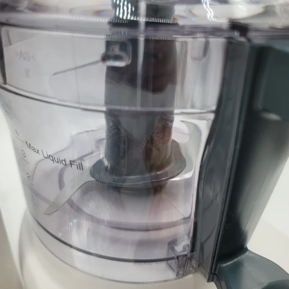 Cuisinart Elemental 8 Cup Food Processor White FP-8 350W with Accessories Box